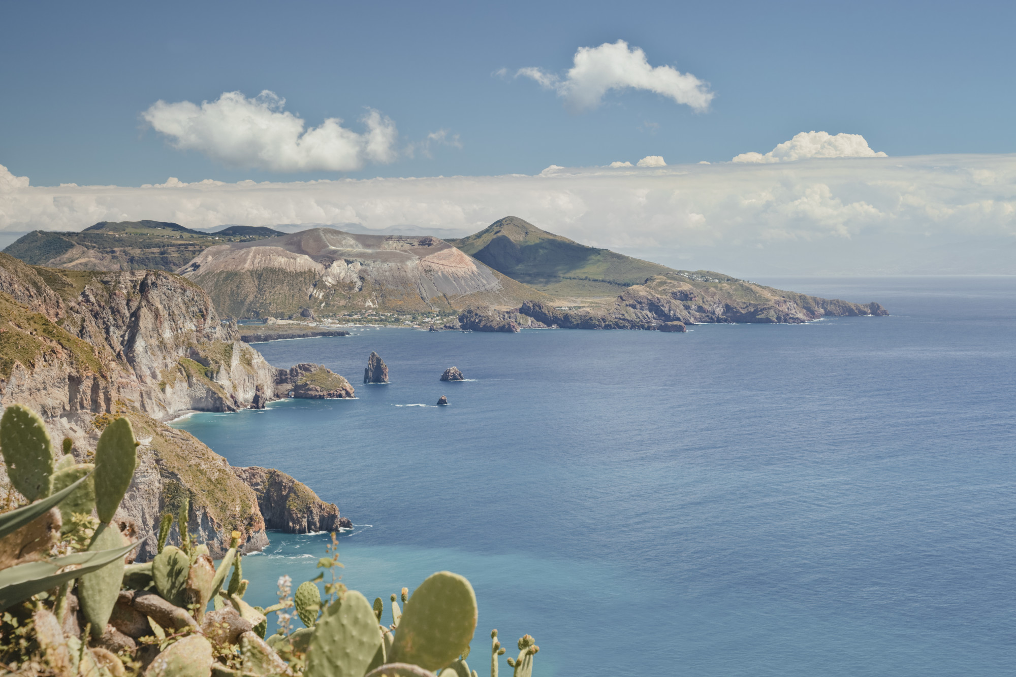 An Extended Journey of Verdant Islands, Sandy Shores & Coastal Culture